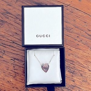 NWOT Gucci Heart Pendant Necklace